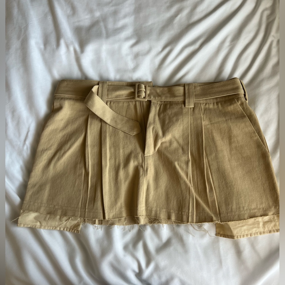 Brand: Princess Polly / Size: Med / Style: Mini Skirt / Color: Khaki